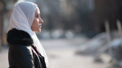 Photo of بعد فصل معلمة بسبب الحجاب.. ترودو: الباب مفتوح أمام إجراءات في المحكمة