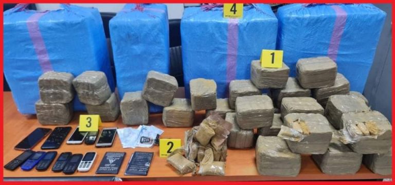 تطوان.. توقيف 5 أشخاص وحجز 125 كلغ من مخدر الشيرا