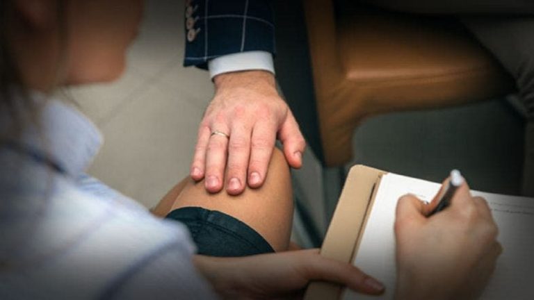 الجنس مقابل النقط بوجدة.. تجميد المهام البيداغوجية والإدارية للأستاذ المعني