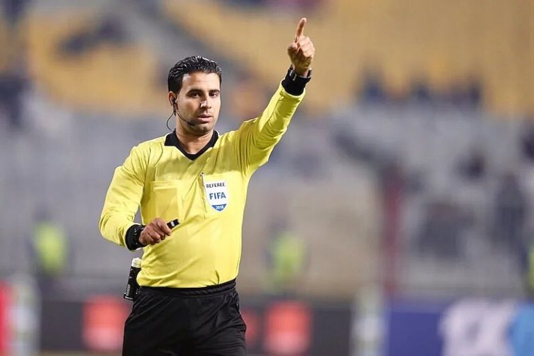 معلومات عن حكم لقاء المغرب و جزر القمر.. متهم بإنزال فريق للقسم الثاني بتونس