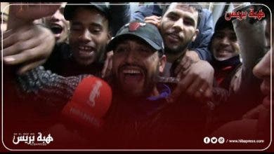 Photo of فرحة المغاربة بعد الإنتصار على مالاوي ورسالة خاوة خاوة للجارة الجزائر