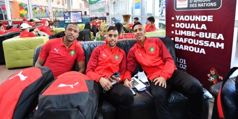 بعثة المنتخب المغربي تصل الكاميرون