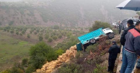 قتيل وجرحى في حادث إنقلاب شاحنة بمنحدرات تيزي نتاست بتارودانت