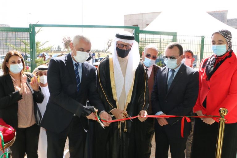 مرفوقا بسفير الإمارات.. آيت الطالب يطلق خدمات مركزين صحيين بعين عودة