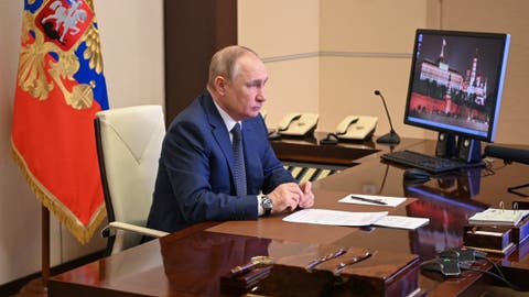 بوتين: قرار العملية العسكرية في أوكرانيا كان “صعبا”