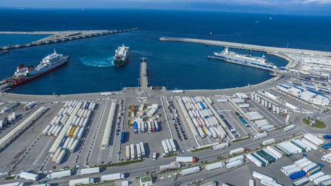 حجم الرواج المينائي يبلغ أزيد من 67,14 مليون طن