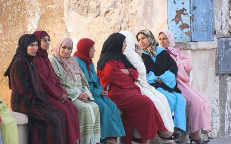في زمن الغلاء... جيوب اكتوت وطبقة متوسطة على شفا الانهيار