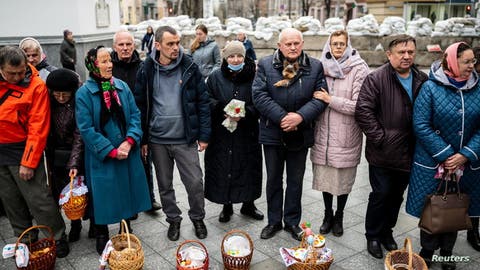 احتفالات وسط الحرب.. الأوكرانيون يتمسكون بفرحة عيد الفصح