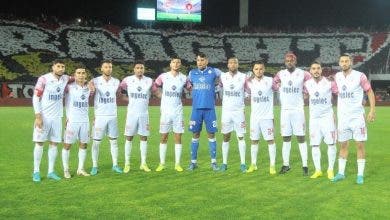 Photo of الوداد يكتفي بالتعادل أمام بلوزداد ويتأهل إلى نصف نهائي دوري الأبطال