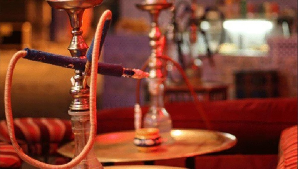 إيقاف مبحوث عنه بعد مداهمات استهدفت مقاهي الشيشة بكليميم