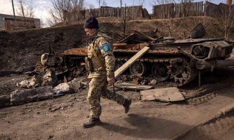 أوكرانيا تعلن انسحاب القوات الروسية من كييف وتشيرنيهيف
