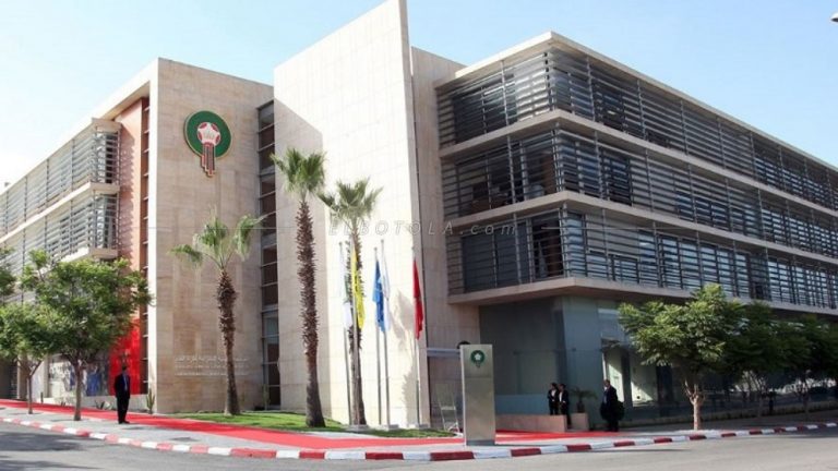.للنهوض بكرة القدم...جامعة لقجع توقع عقد الأهداف مع العصب