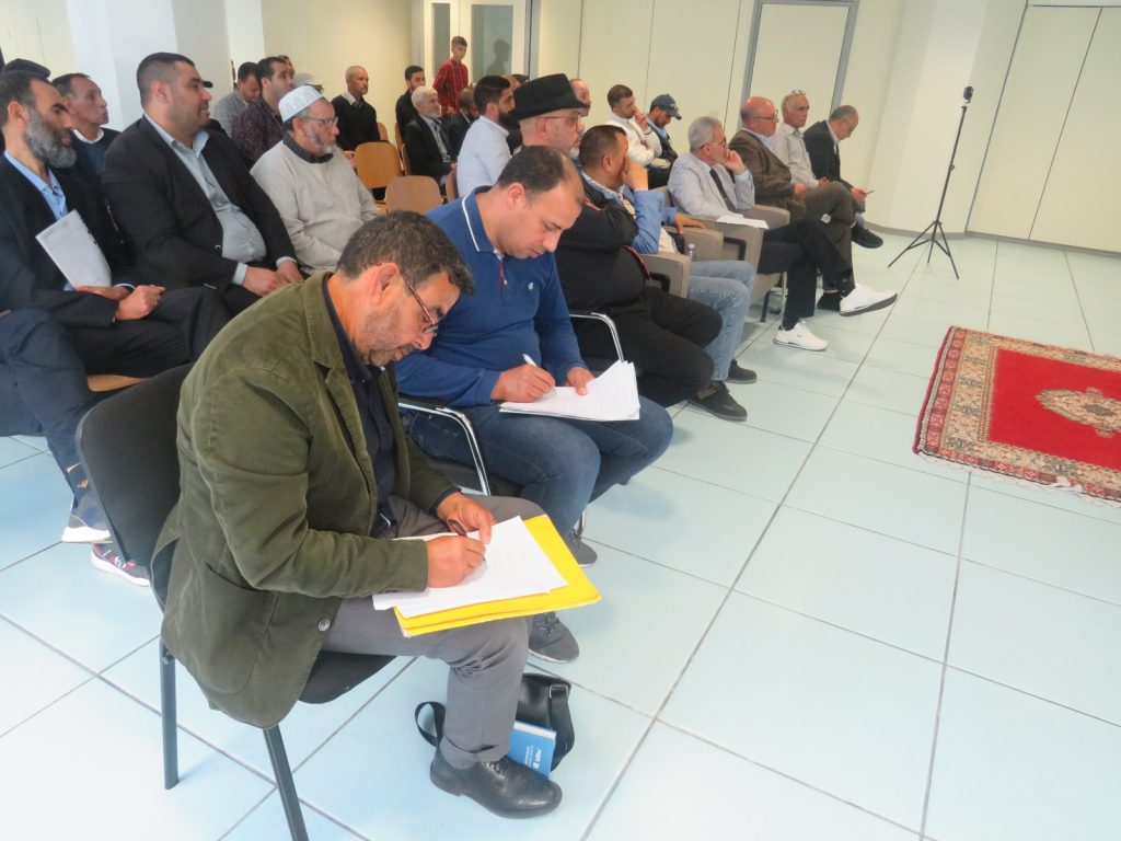 القنصل العام بنابولي ينظم لقاء مفتوحا مع ممثلي جمعيات المجتمع المدني بالجهة