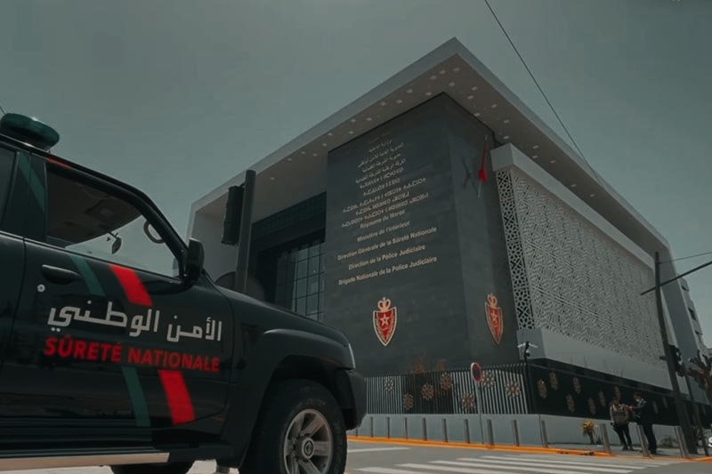 طنجة ..تنسيق بين الأمن و"الديستي "يطيح بمورد زوارق لشبكات تنظيم الهجرة غير المشروعة