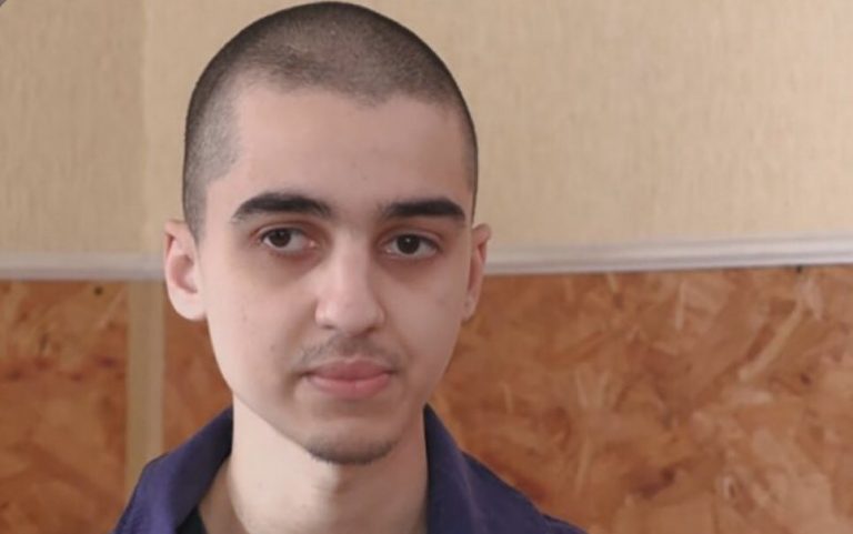 والد ابراهيم سعدون: راسلت بوتين ورئيس دونيتسك.. وصحة ابني تدهورت
