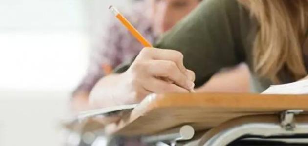 أزولاي: 770 مليون بالغ في العالم لا يستطيعون قراءة أو كتابة جمل بسيطة
