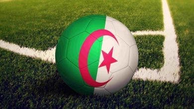 Photo of تحذير صادم للاعبي كرة القدم من الانضمام لأندية بالجزائر