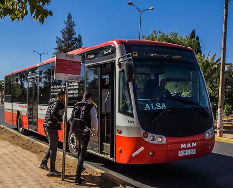 الزا الإسبانية تسيطر على 75٪ من النقل الحضري بالمغرب بخدمات رديئة