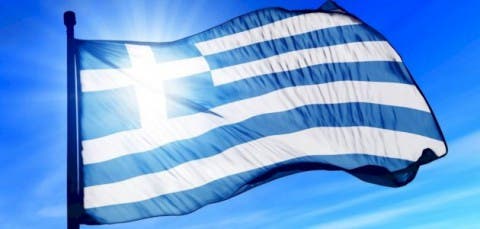 يوم تاريخي.. اليونان تطوي صفحة 12 عاما من الرقابة الأوروبية الصارمة لاقتصادها