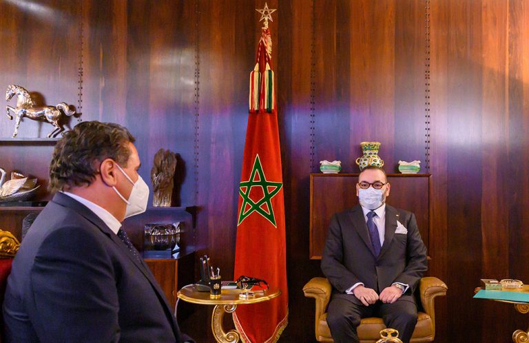 جون أفريك :تعديل حكومي مرتقب قد يعصف بوزيرين في حكومة أخنوش