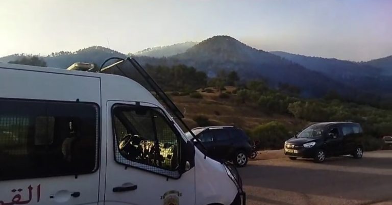 حريق هائل يلتهم مساحة شاسعة من غابة جبل "اغيل" باقليم تاونات