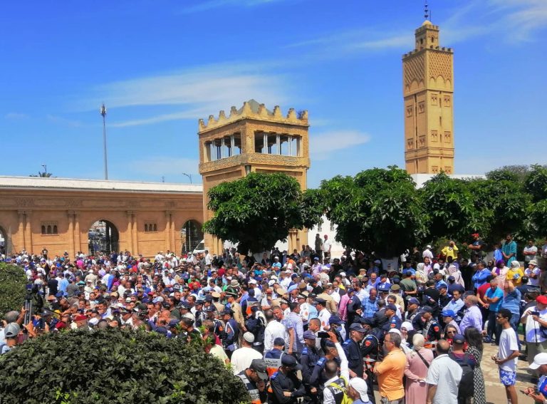 بحضور مسؤولين أمنيين ..تشييع جنازة عبد الحق الخيام في جو مهيب