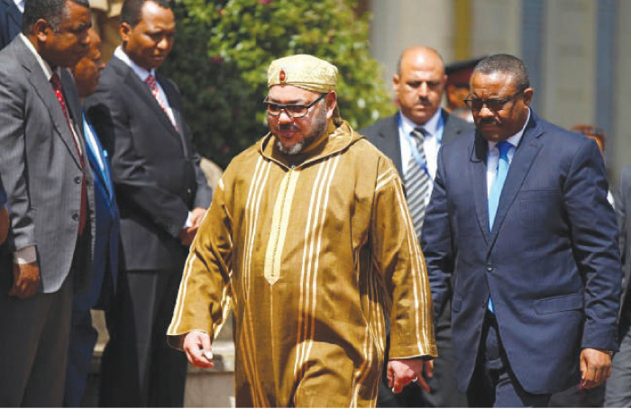 "جون أفريك": الملك فضل الحضور النشط داخل الاتحاد الافريقي على سياسة الكرسي الفارغ