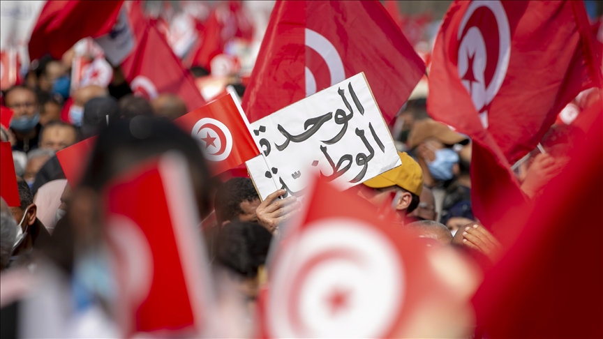 استطلاع: أزيد من نصف التونسيين يرون أن أوضاعهم المالية باتت أسوأ