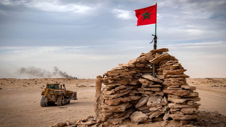 توالي سحب الاعتراف "بجمهورية الوهم" ..المغرب يُضيّق الخِناق على الانفصاليين في معقلهم ب"شرق افريقيا "