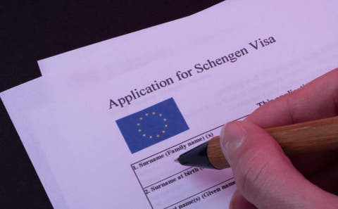 رفض منح المغاربة التأشيرة يصل إلى مكتب الاتحاد الأوروبي