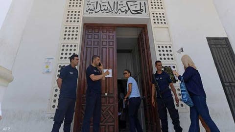 تونس.. شرطة مكافحة الإرهاب تحتجز رئيس الوزراء السابق