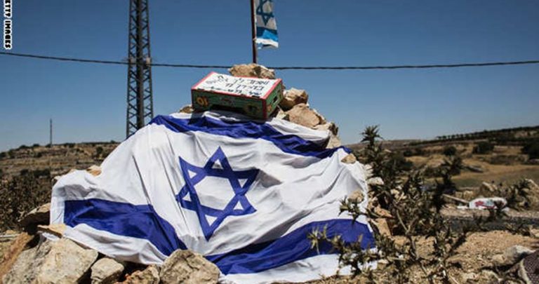 صحيفة عبرية تكشف أسماء دول عربية في طريقها الى" التطبيع"