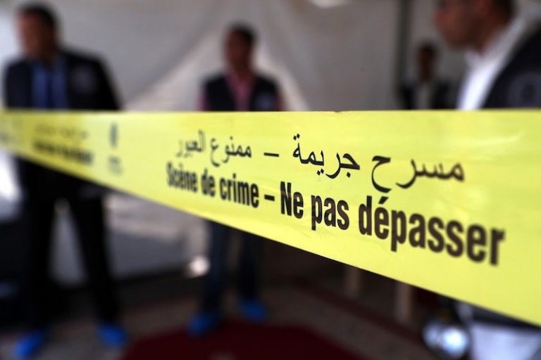 مرتيل ..شخص يُجهز على طليقته ويلوذ بالفرار