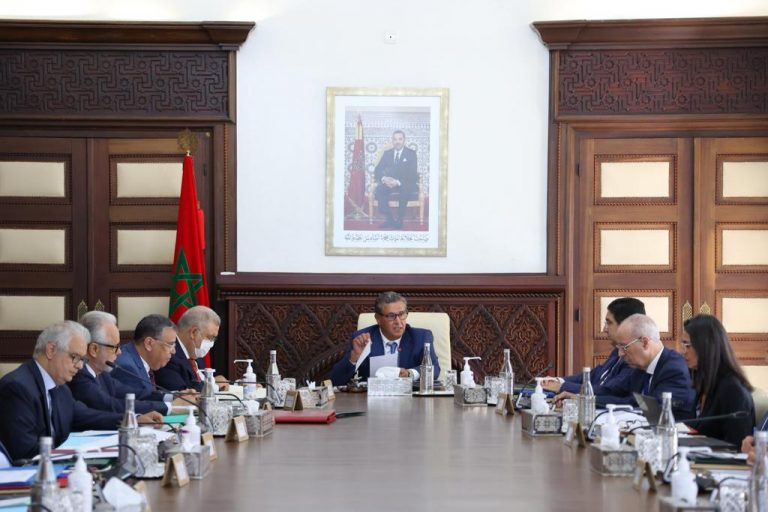 الحكومة: قانون مالية 2023 سيستمر في تكريس الدولة الاجتماعية