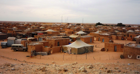 منظمة إسبانية تندد بالانتهاكات الجسيمة لحقوق الإنسان في مخيمات تندوف