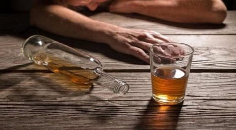 “هبة بريس” تكشف اخر مستجدات “فاجعة الكحول القاتل” بالقصر الكبير