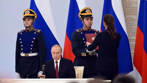 بوتين يوقع قوانين بضم 4 مناطق أوكرانية