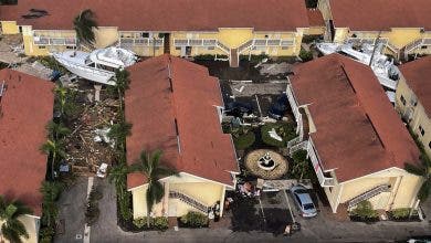 Photo of إعصار إيان يضرب ولاية فلوريدا مخلفا دمارا شاملا
