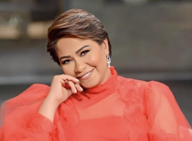 بعد انتهاء فترة الحجز الإلزامي.. شيرين توقع على قرار استكمال علاجها