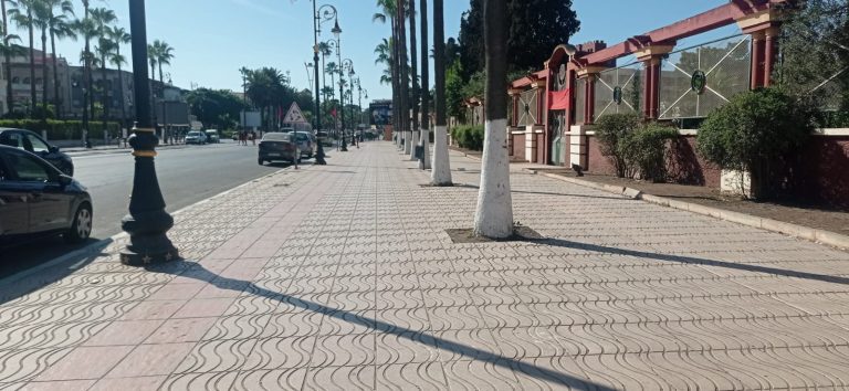 سطات...سائقون بين زجر المخالفات وشح مواقف السيارات