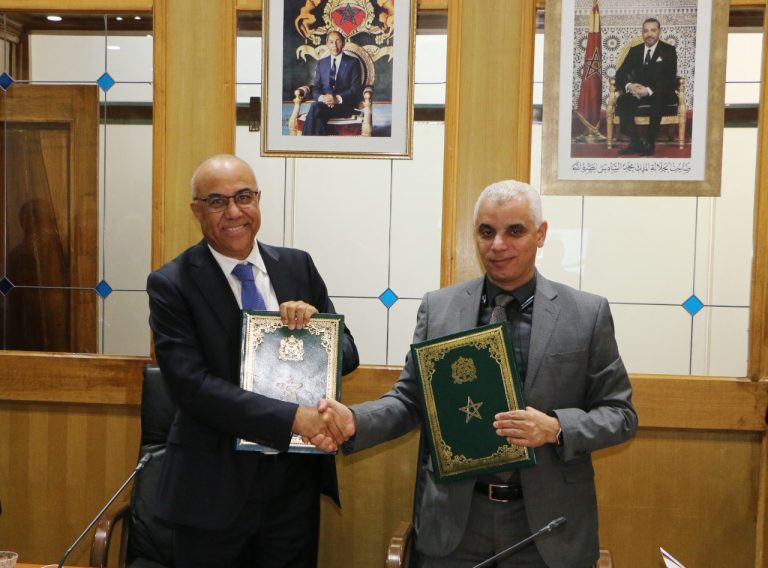 اتفاقية شراكة بين ايت الطالب وميراوي حول الصحة الجامعية