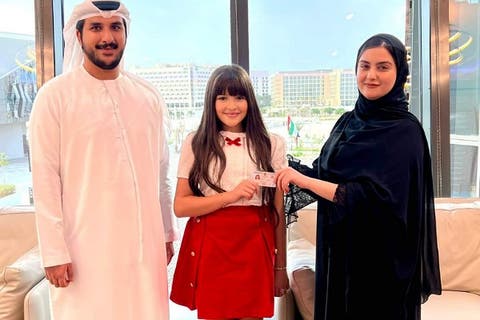 لينا أكدور أصغر ممثلة مغربية تحصل على الإقامة الذهبية بدولة الإمارات
