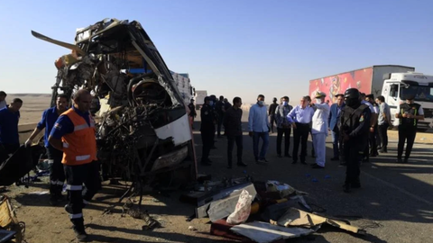 مص_ رع 11 شخص وإصابة 27 آخرين في حادث سير بمصر