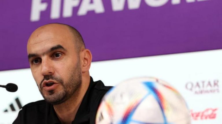 الركراكي: "سعيد بمواجهة مدرب بقيمة لويس انريكي"