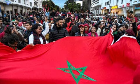 أفراح صاخبة تعم المغرب بتأهل “أسود الأطلس” لثمن نهائي كأس العالم