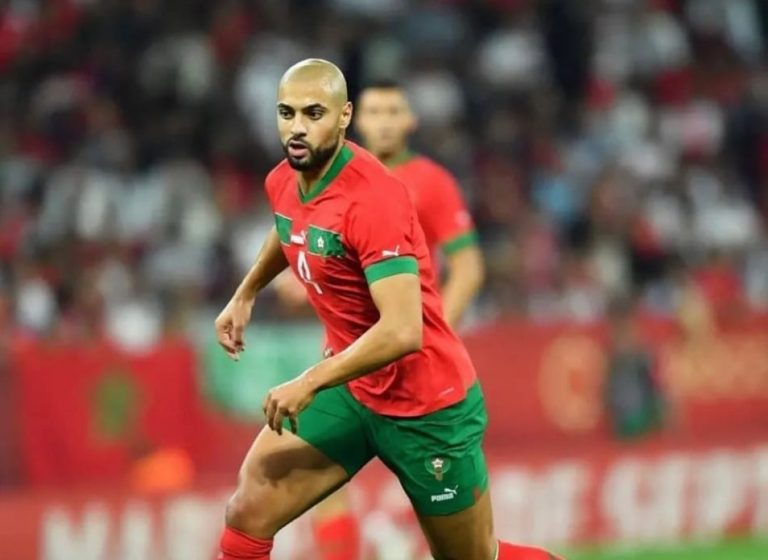 ماكرون ل"أمرابط": "أنت أفضل لاعب وسط في المونديال"
