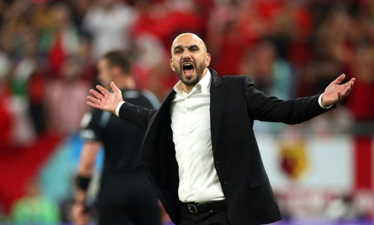 الفيفا: "الركراكي نجح في بناء منتخب تنافسي و حقق هدف المغاربة"