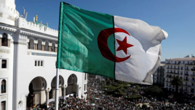 Photo of الجزائر .. الحكم بالسجن النافذ على رؤساء وزراء و وزراء سابقين