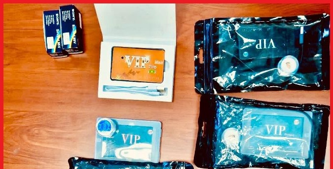 طنجة ..إيقاف شخص بحوزته أجهزة إلكترونية تستعمل في الغش المدرسي