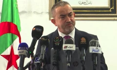 القضاء الجزائري يقضي بسجن وزير سابق 10 سنوات في قضية فساد